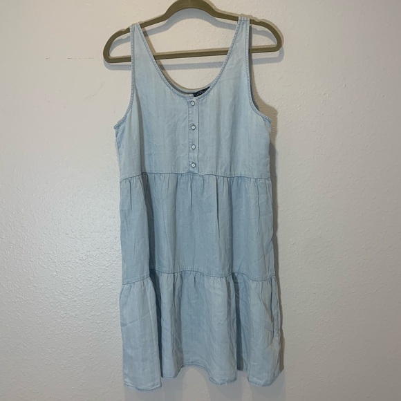 Velvet Heart Dresses & Skirts - NWT Velvet Heart Lightweight Denim Dress Sz L